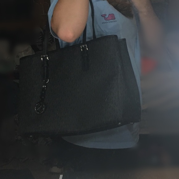 Black Micheal kors purse large logo - Picture 8 of 8